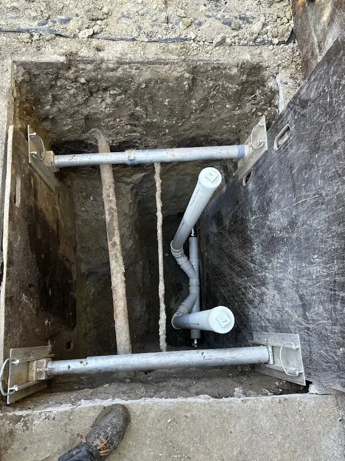 Experienced plumber completing Gas Line Repair work in Galion